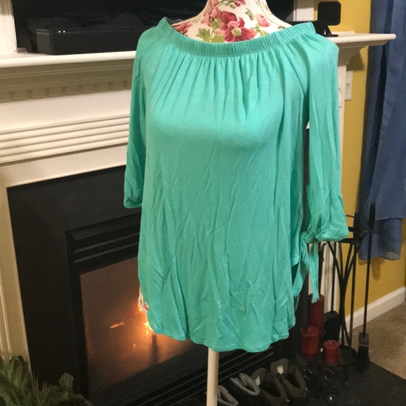 Rage & Couture Off Shoulder Blouse - Picture 2 of 3